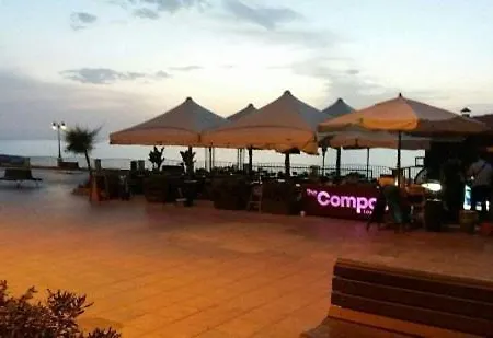 A Very Spacious Three Bedroom In Apartment *