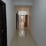 A Very Spacious Three Bedroom In アパート スリーマ