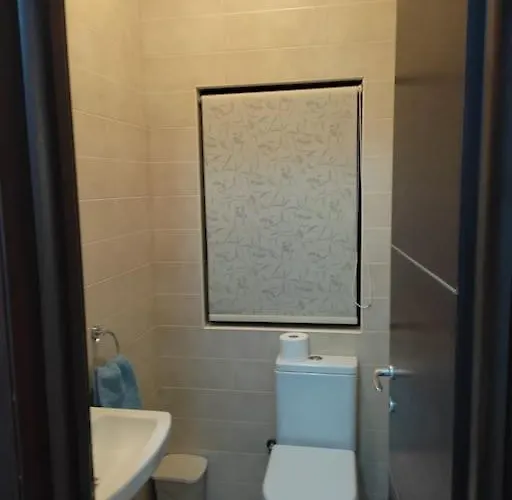 아파트 A Very Spacious Three Bedroom In